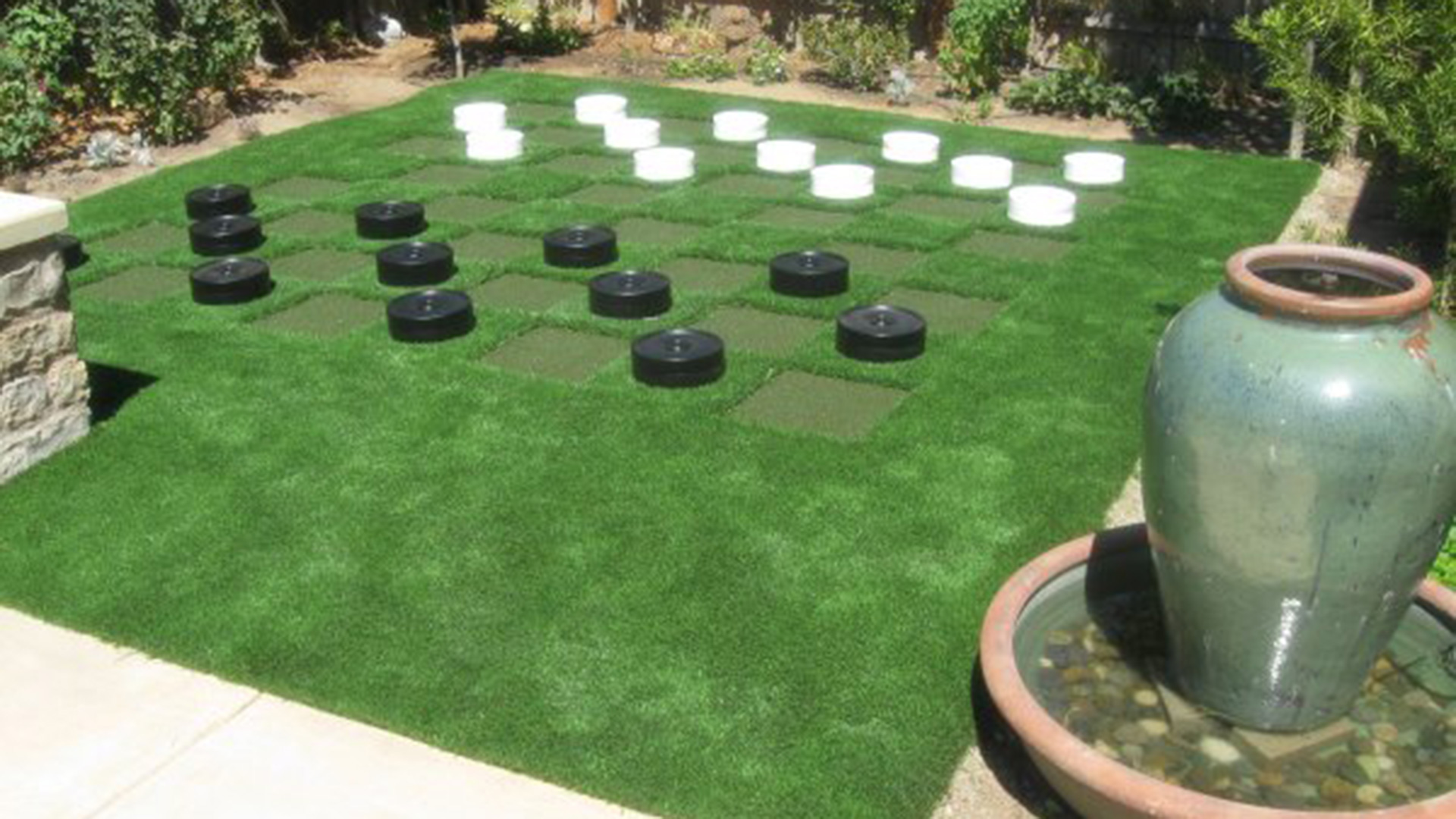 Lawn Checkers Lawn Checkers