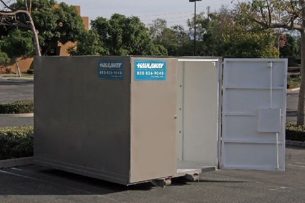 Playground storage Playground storage