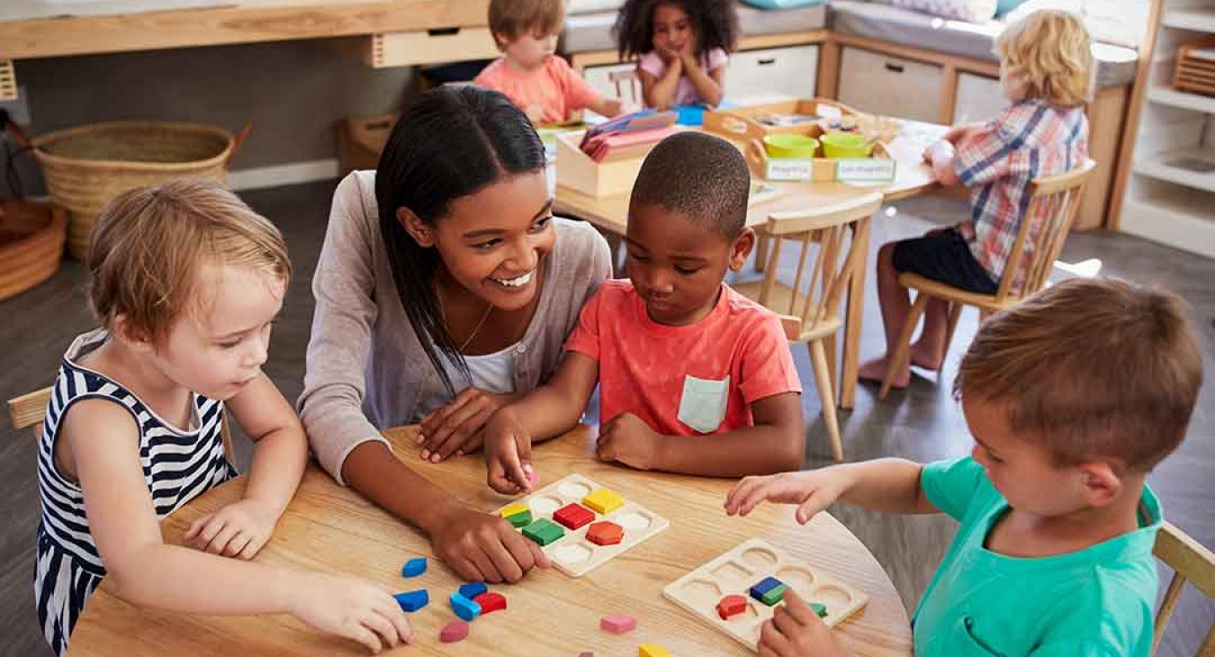 4 Tips For Choosing A Playgroup For Your Child